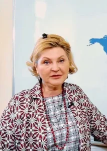 Профессор факультета экономических наук ВШЭ Тамара Теплова сообщила о завершении работы над нейросетью